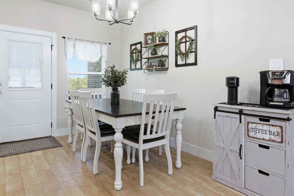 Monarch Villas - Residential