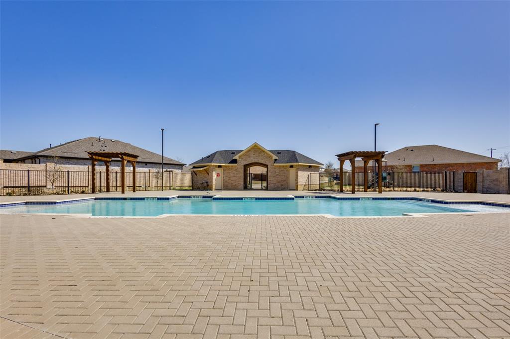 Chalk Hill, Ph 1 - Residential