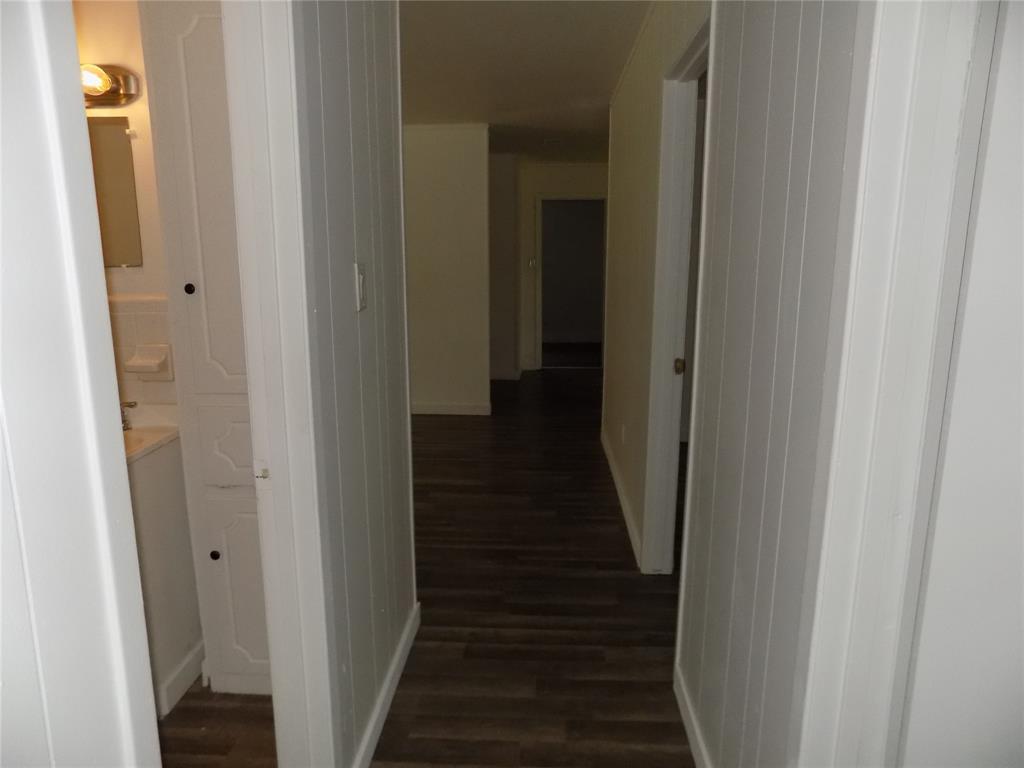 2225 Meadow
