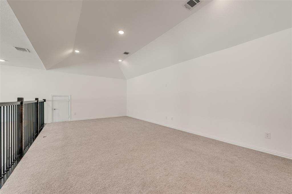 Riverset - Residential