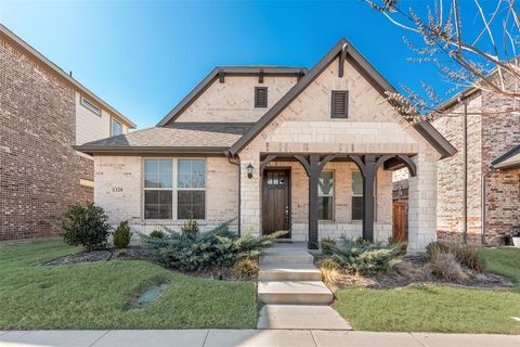 1329 Buckeye Trail Garland TX 75042