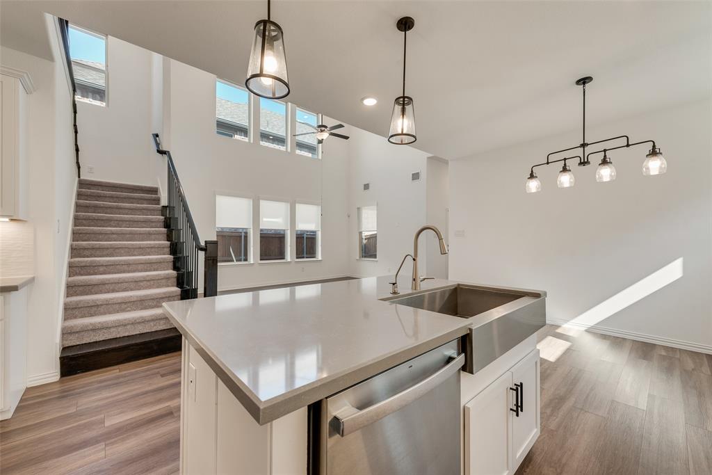 Riverset - Residential