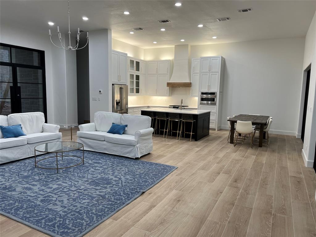 Peninsula - Residential