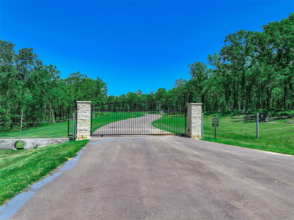 Angler Shores -2147 - Land