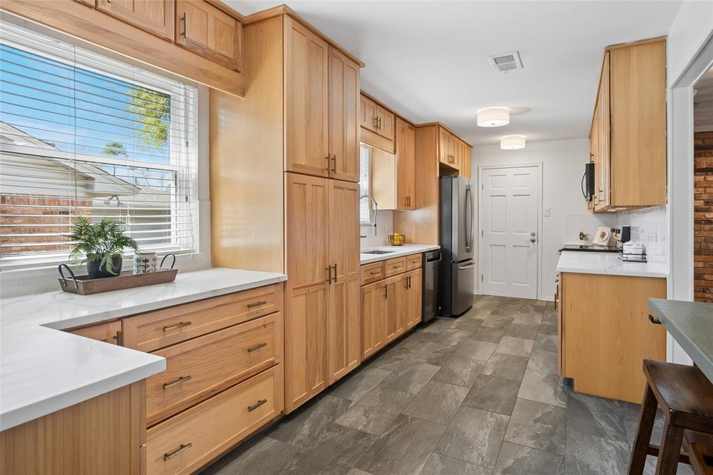 Floyd Terrace - Residential