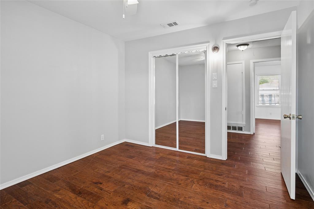 Floyd Terrace - Residential