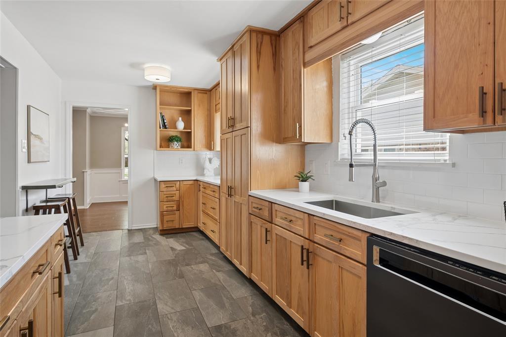 Floyd Terrace - Residential