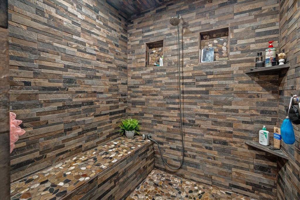 Quail Ridge Estate - Residential