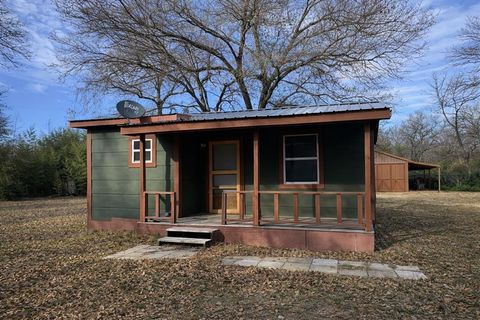 Photo of 1980 Apache Road, Quinlan, TX 75474 (MLS # 21152078)