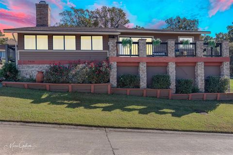 A home in Shreveport