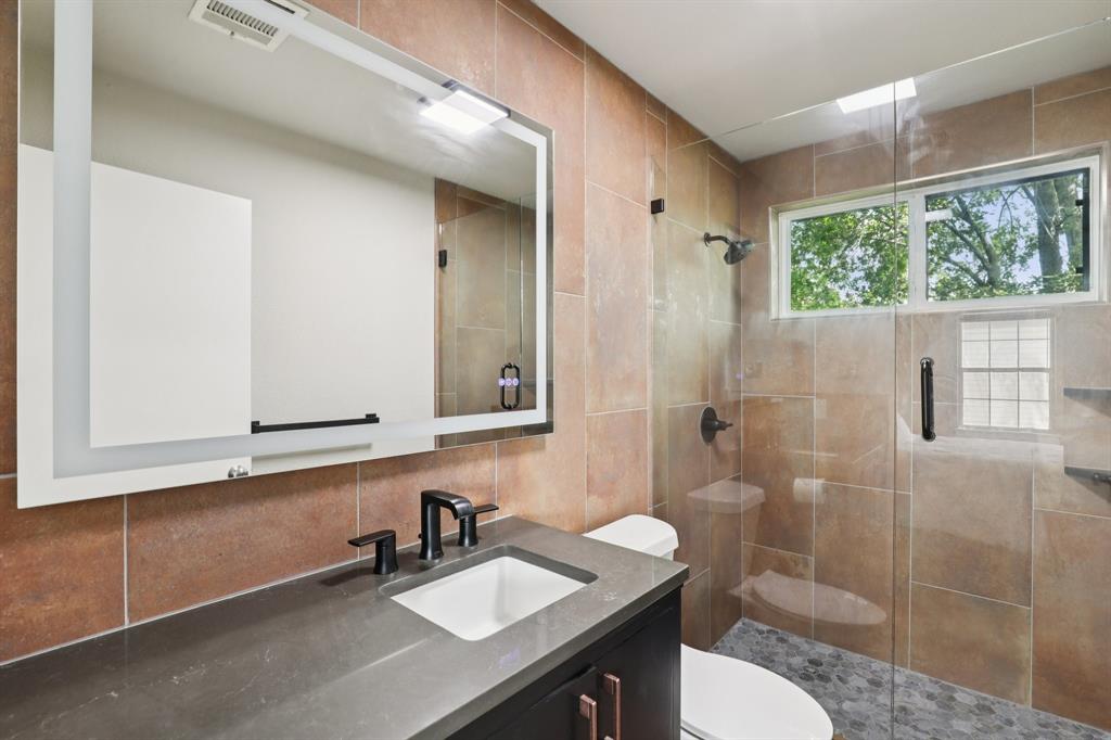 Queensborough Heights Add - Residential