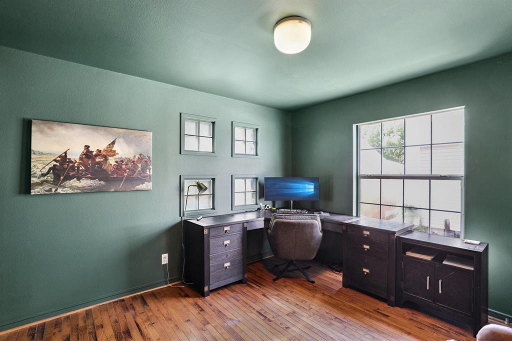 Queensborough Heights Add - Residential