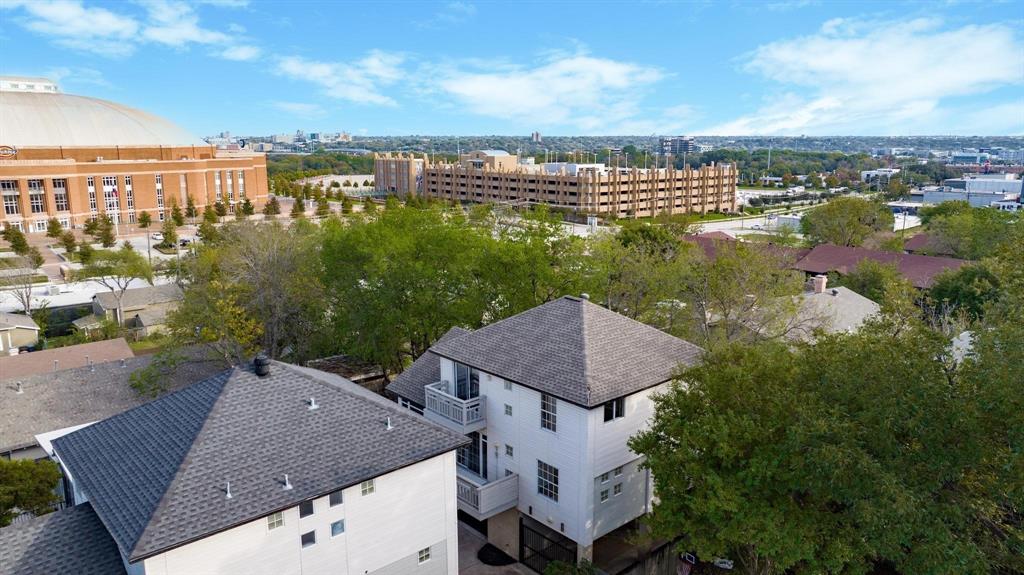 Queensborough Heights Add - Residential