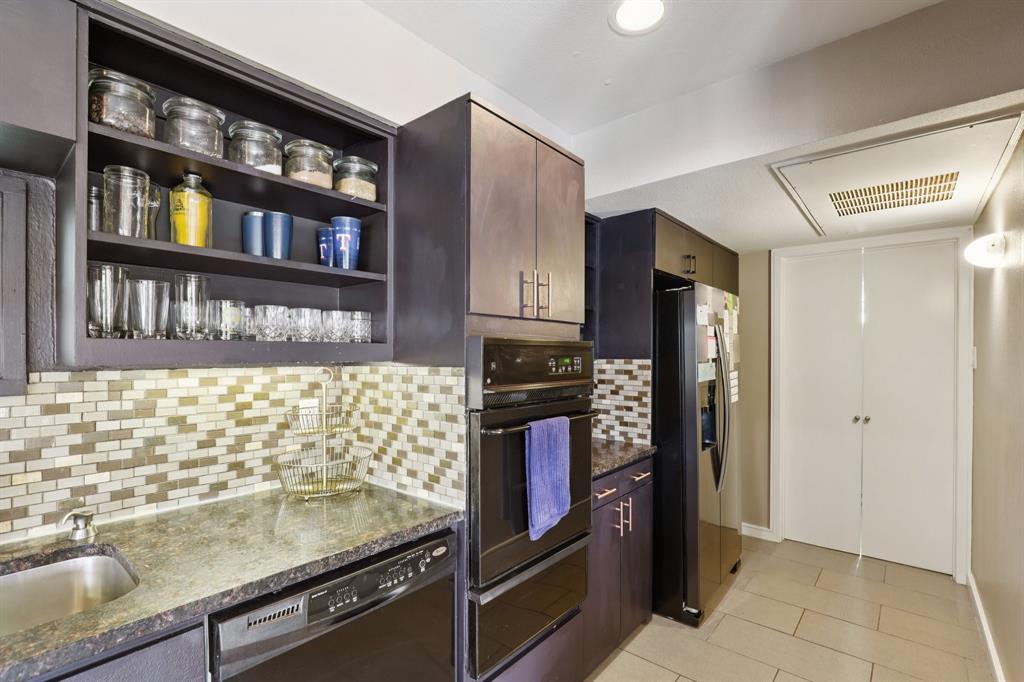 Queensborough Heights Add - Residential