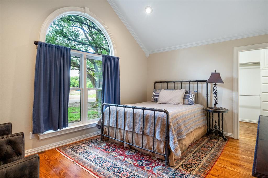 Royal Gardens - Residential