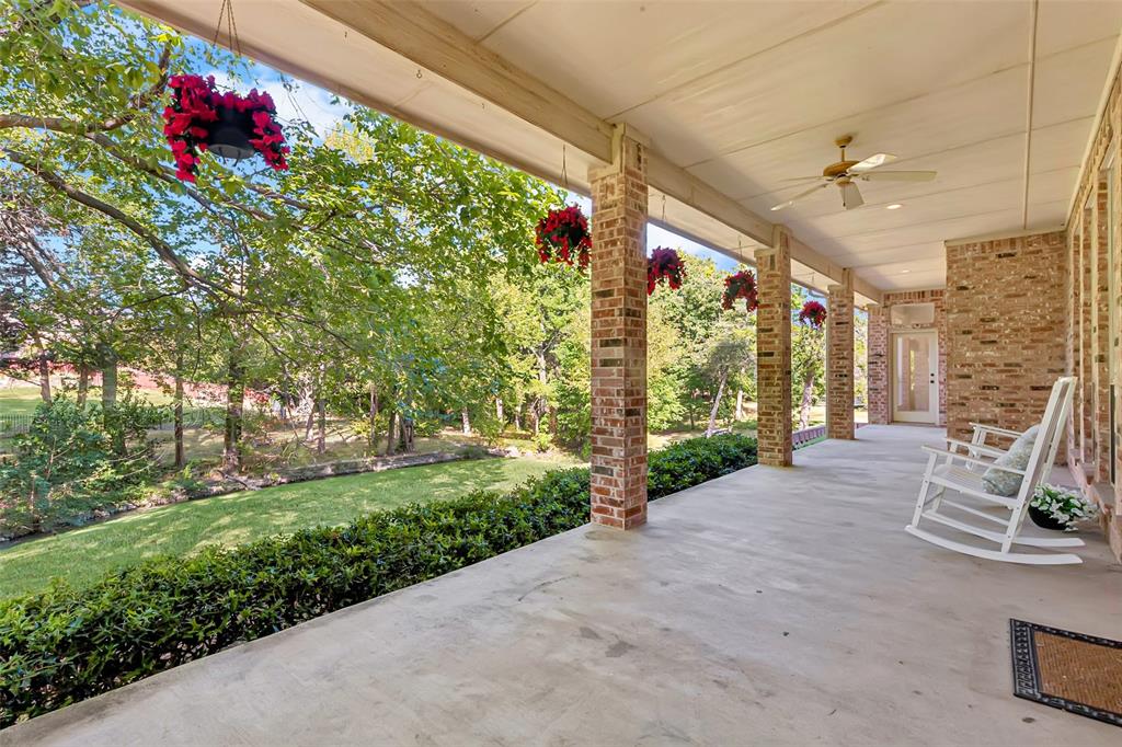 902 Glen Meadow Court