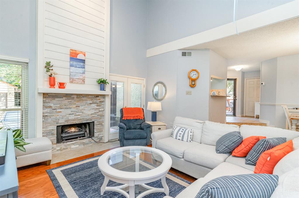 336 Melrose Drive 10C