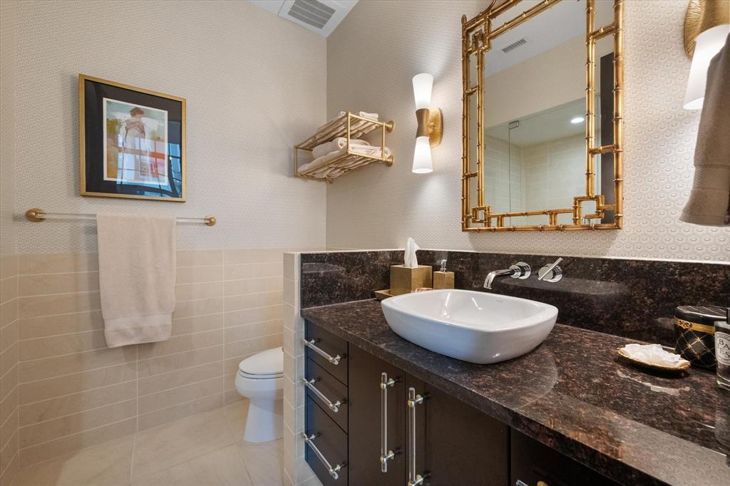 One Montgomery Plaza Residence Condo - Residential