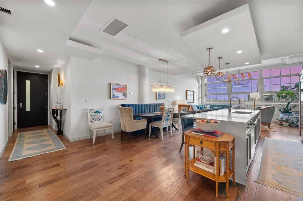 One Montgomery Plaza Residence Condo - Residential