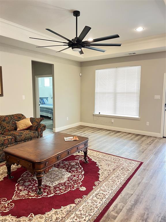 505 S Sky Court