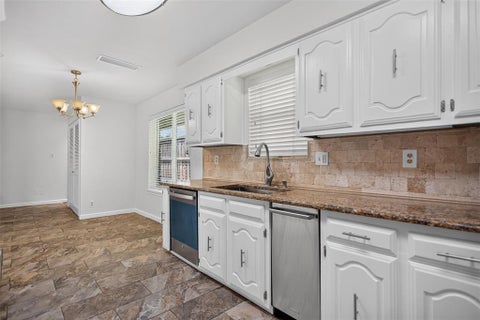 Tiny photo for 1508 Summertree Court, Richardson, TX 75082 (MLS # 21341413)