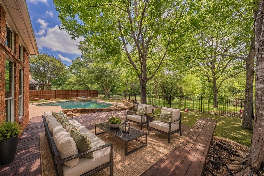 18512 Highland Creek Lane