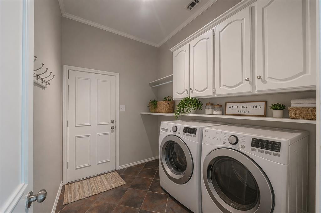 Highland Creek Estates - Residential