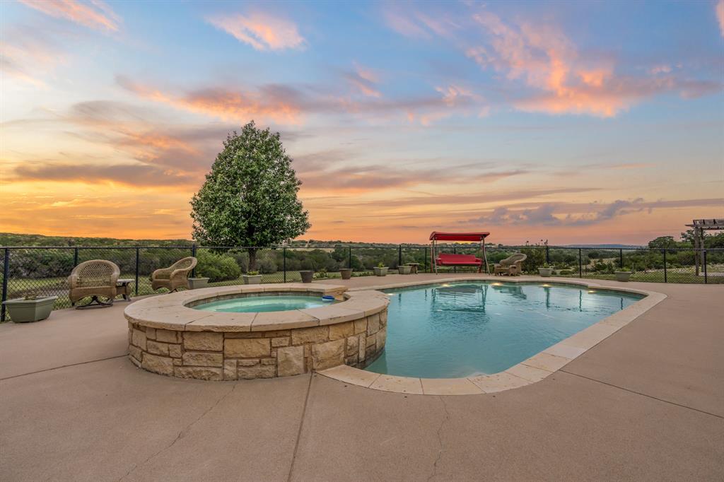 1435 County Road 220