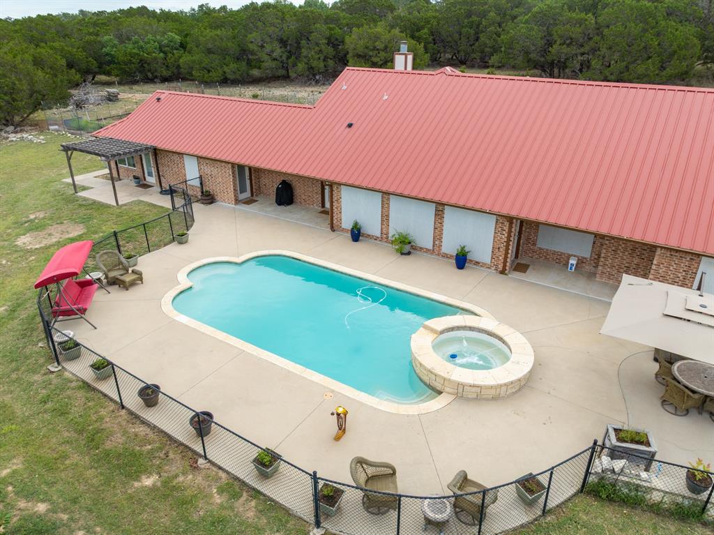 1435 County Road 220