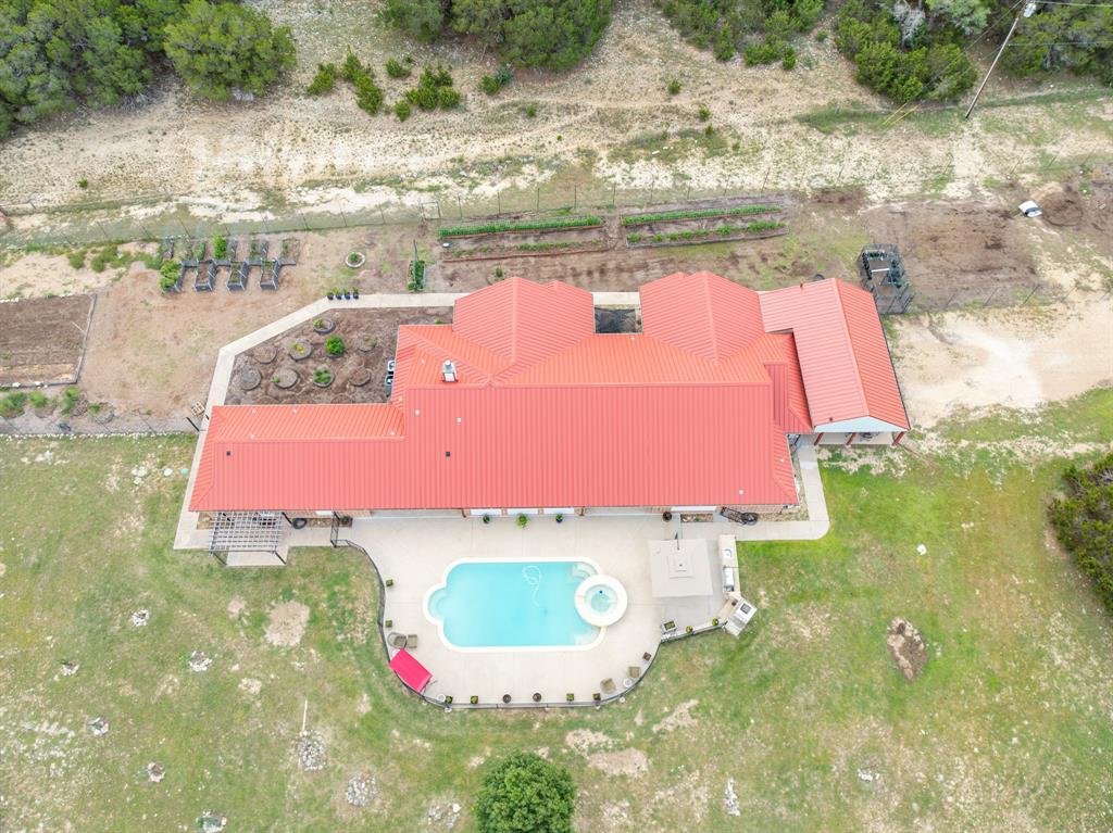1435 County Road 220