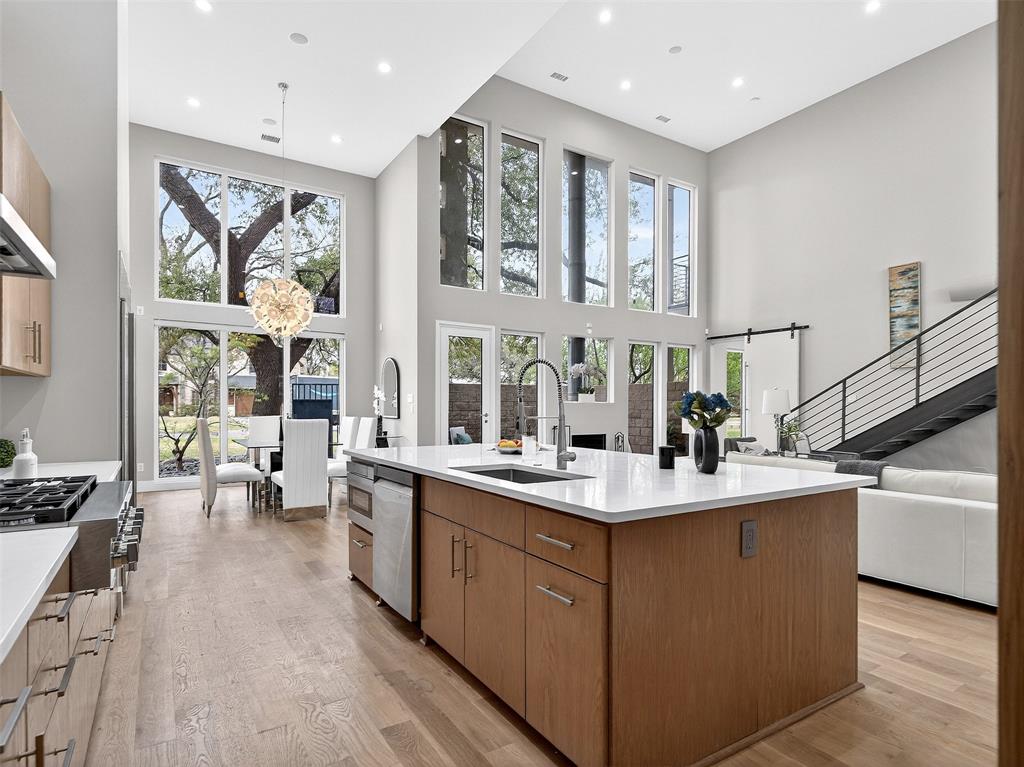 Inwood Road Estates - Residential