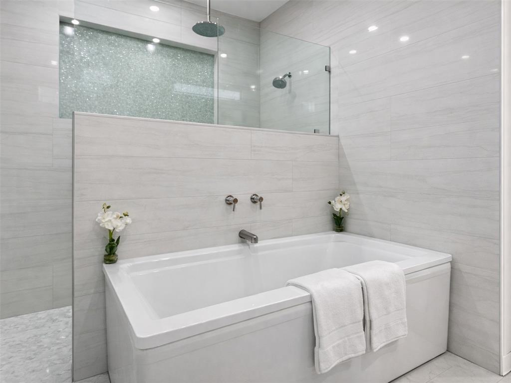 Inwood Road Estates - Residential