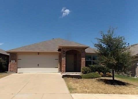 Photo of 4716 Feltleaf Avenue, Fort Worth, TX 76036 (MLS # 21368852)