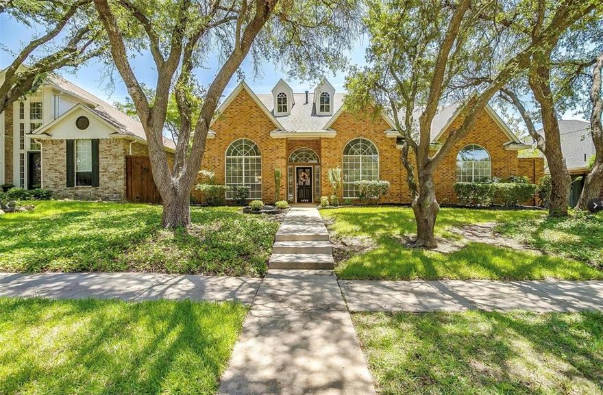 This captivating residence in West Plano at Quincy Place subdivision is truly a gem. This beautiful home offers lots of windows welcoming natural light, open floor plan, cathedral-style ceilings, recessed lights and delightful living experience. The lavish backyard, spacious first-floor master suite, and two additional bedrooms on the first floor enhance the allure of this lovely home. It's a harmonious blend of style and comfort. Washer, dryer and refrigerator will stay at the house. Location is perfect as it is conveniently located near the high-end outdoor mall and restaurants at Shops at Legacy and stonebriar mall. It is also close to all major highways . Great Plano ISD