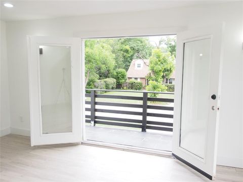 Tiny photo for 1703 Foster Drive, Arlington, TX 76012 (MLS # 21279705)