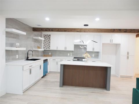 Tiny photo for 1703 Foster Drive, Arlington, TX 76012 (MLS # 21279705)