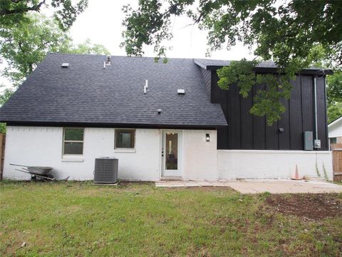 Tiny photo for 1703 Foster Drive, Arlington, TX 76012 (MLS # 21279705)