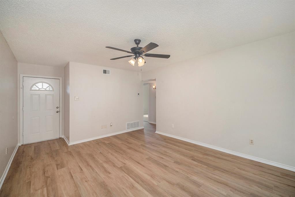 516 Heather Lane