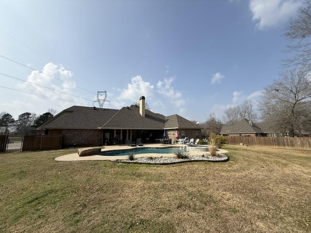 Leanin Oak #3 - Residential