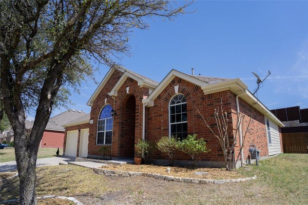 830 BRITTANY WAY, PROSPER, TX 75078 - Image 9eda4a6b8fbfce6bb98099a1b13bb1df/981037479