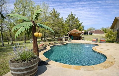 Tiny photo for 1011 Red Road, Howe, TX 75459 (MLS # 21187799)