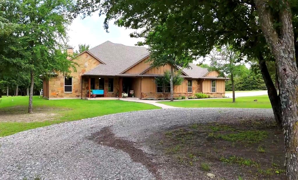 1011 Red Road