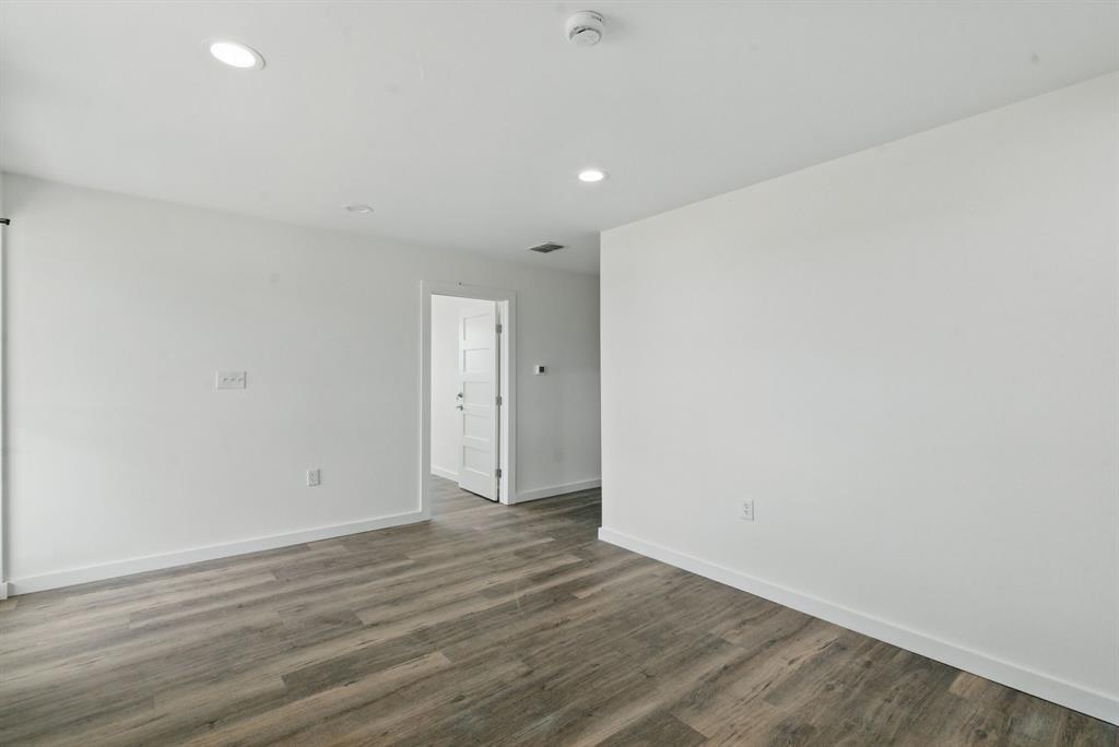 Weatherford Mini Ranch Estates - Commercial Lease