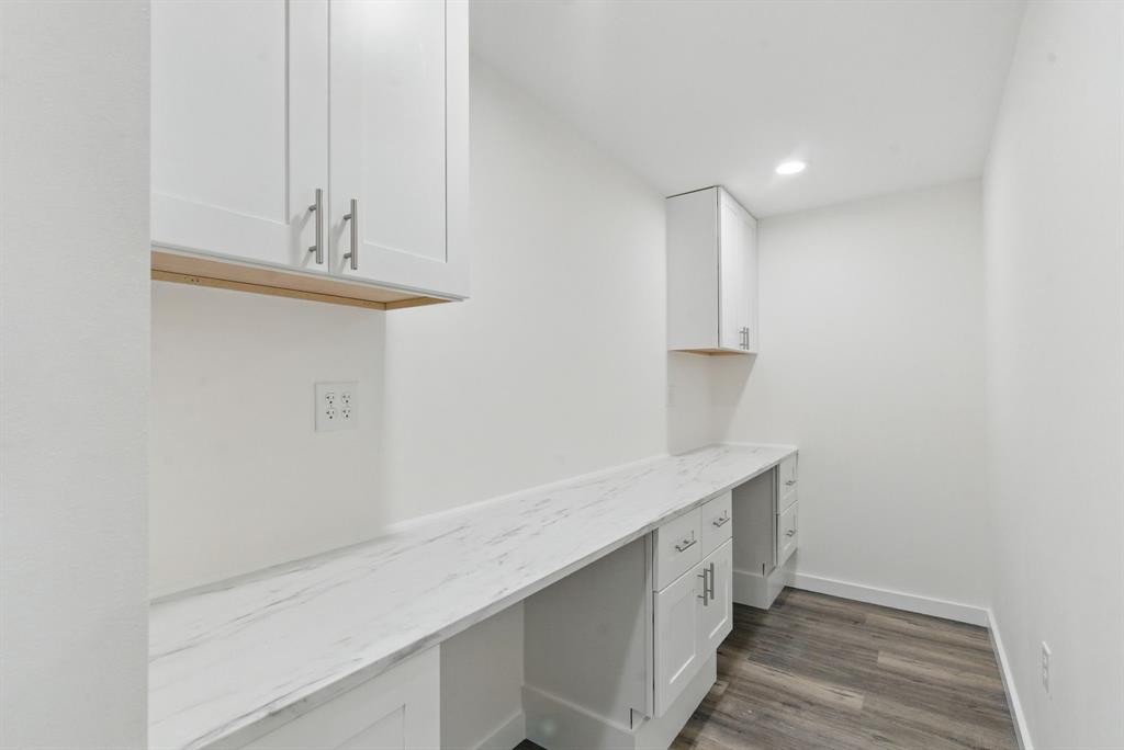 Weatherford Mini Ranch Estates - Commercial Lease