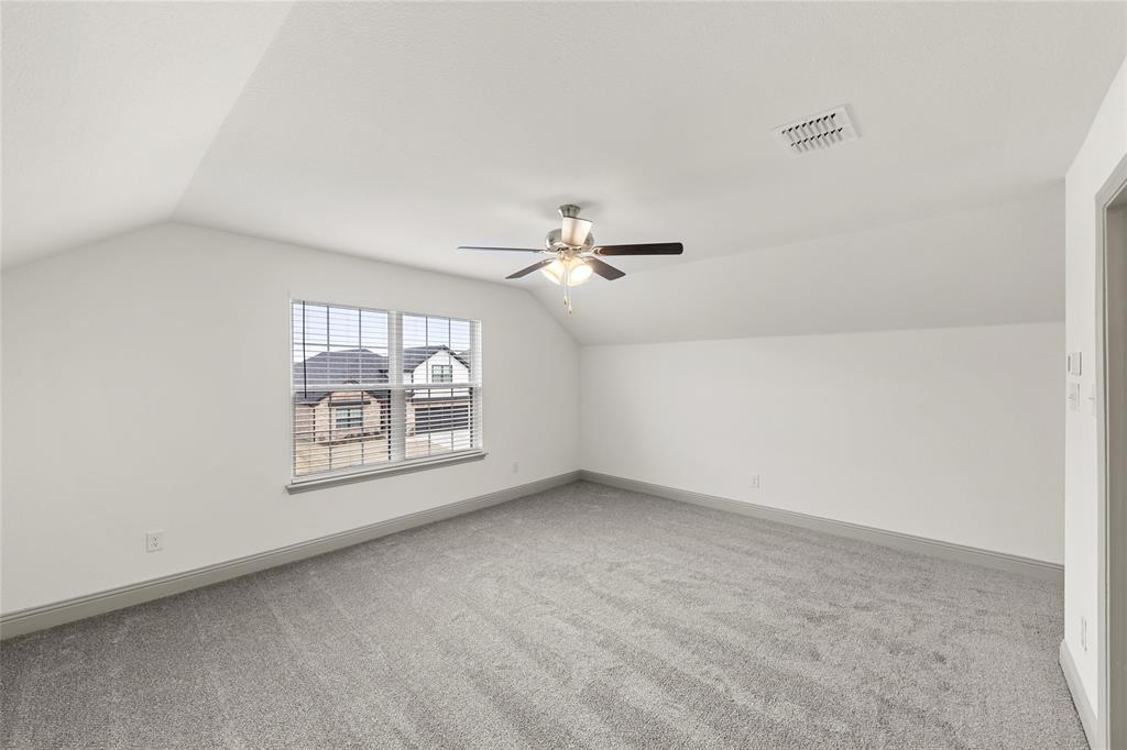 Lakepointe - Residential