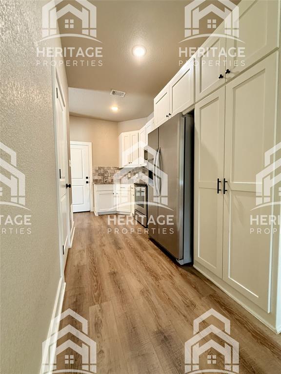 Photo of 1008 Halsell Street #200, Bridgeport, TX 76426 (MLS # 21303379)