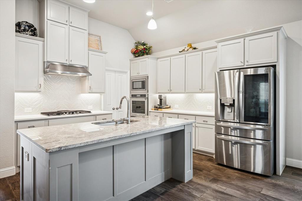 6566 Palo Alto Street