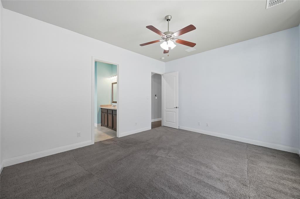 Grand Prairie, Texas 75052, United States, 4 Bedrooms Bedrooms, ,3 BathroomsBathrooms,Residential,Active,211675