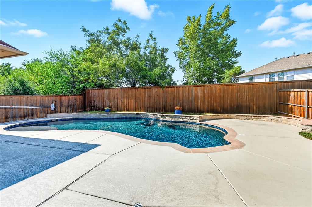 Grand Prairie, Texas 75052, United States, 4 Bedrooms Bedrooms, ,3 BathroomsBathrooms,Residential,Active,211675