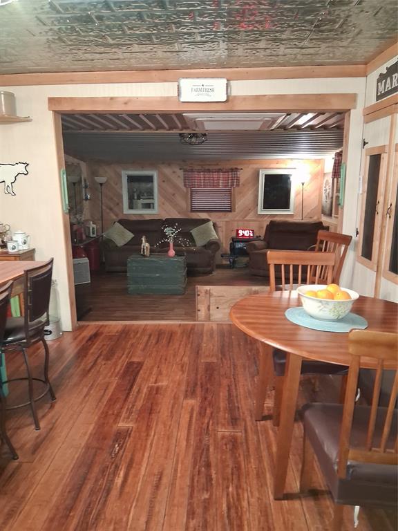 5537 Cedar Oaks Road